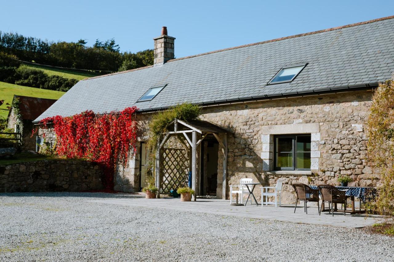 Higher Weddicott Barn Holiday Cottage - Self Catering تشاغفورد المظهر الخارجي الصورة