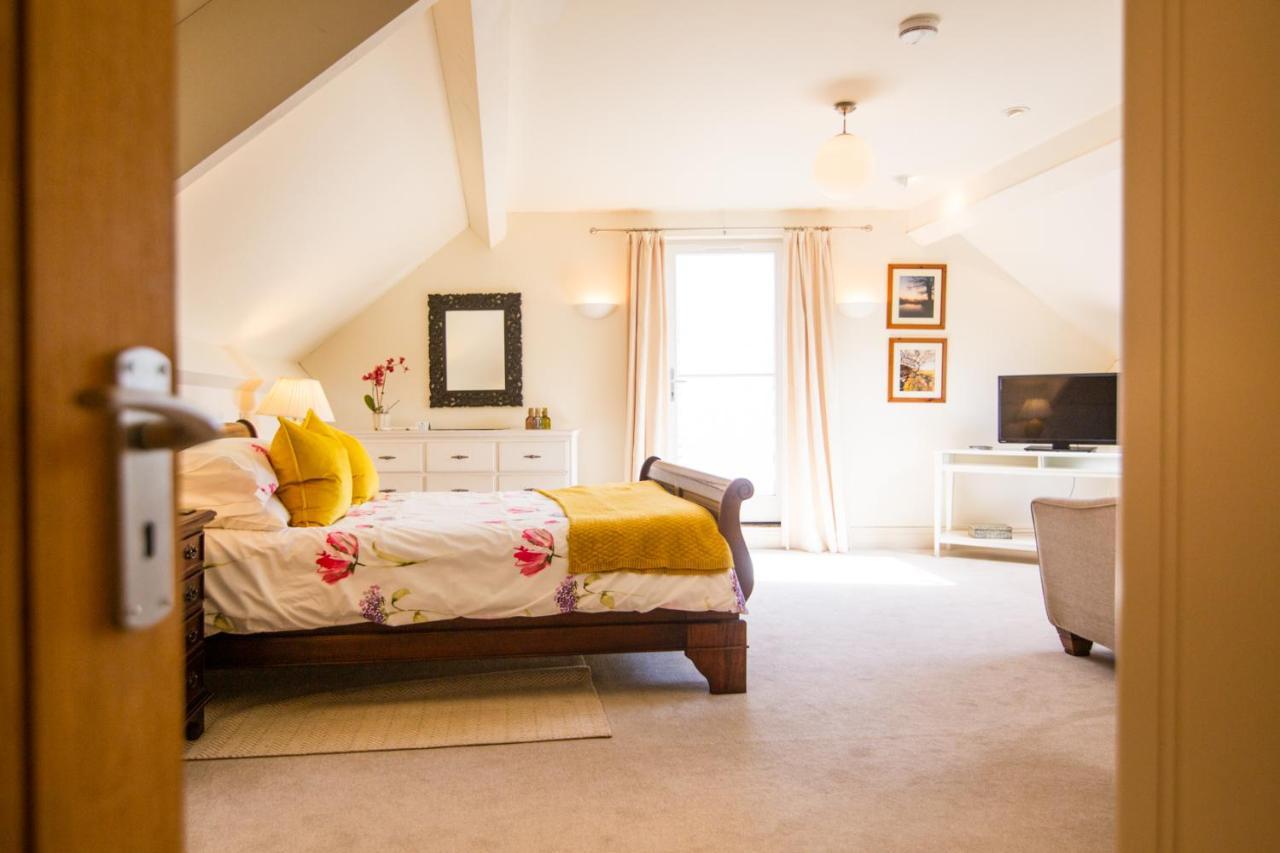 Higher Weddicott Barn Holiday Cottage - Self Catering تشاغفورد المظهر الخارجي الصورة