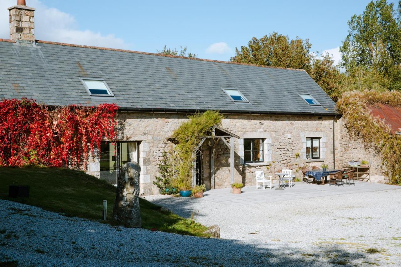 Higher Weddicott Barn Holiday Cottage - Self Catering تشاغفورد المظهر الخارجي الصورة